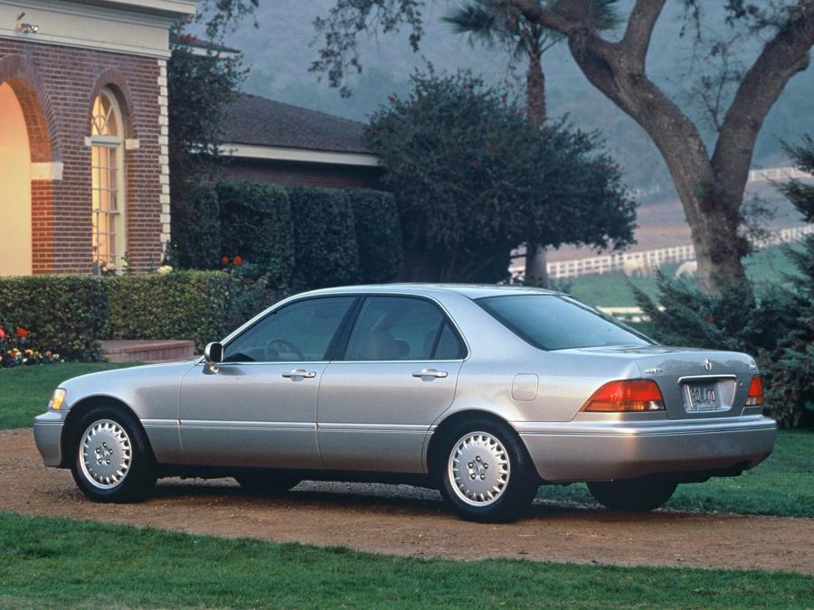  Acura RL 3.5 (KA9) 1996 года  (фото 4 из 10)